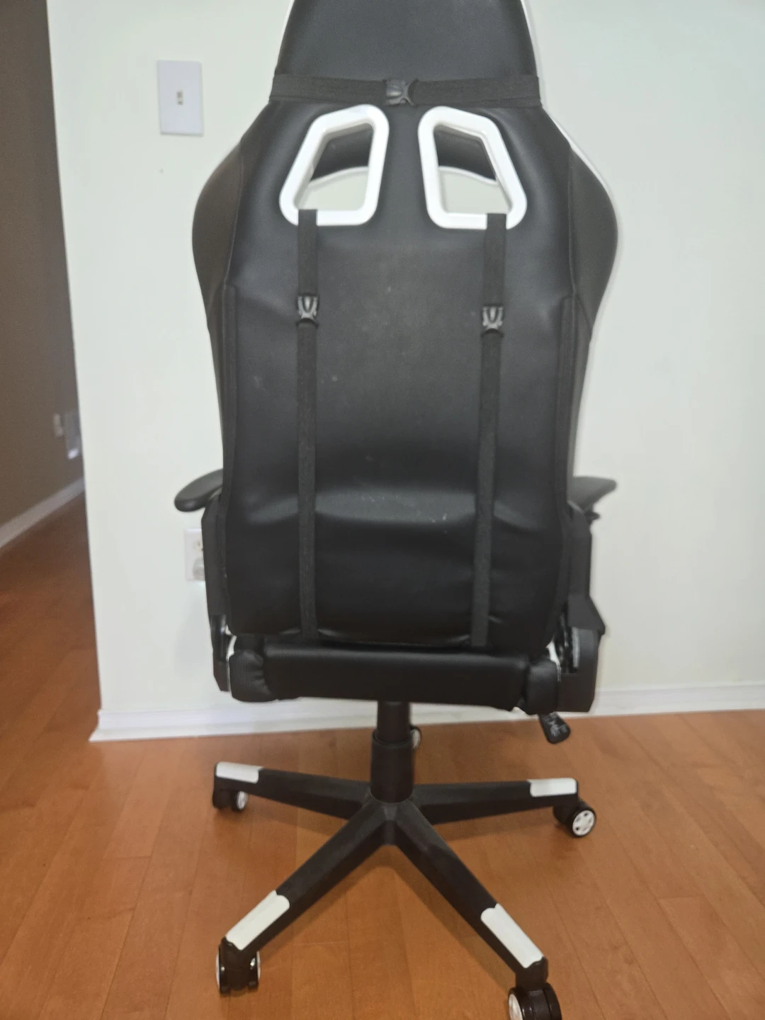 Gaming Chair - Black and White - photo 2