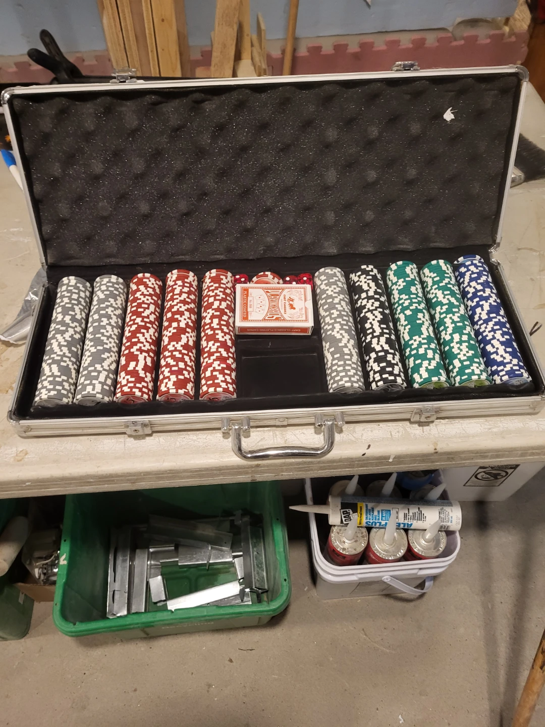 Poker Chip Set with Case and Playing Cards