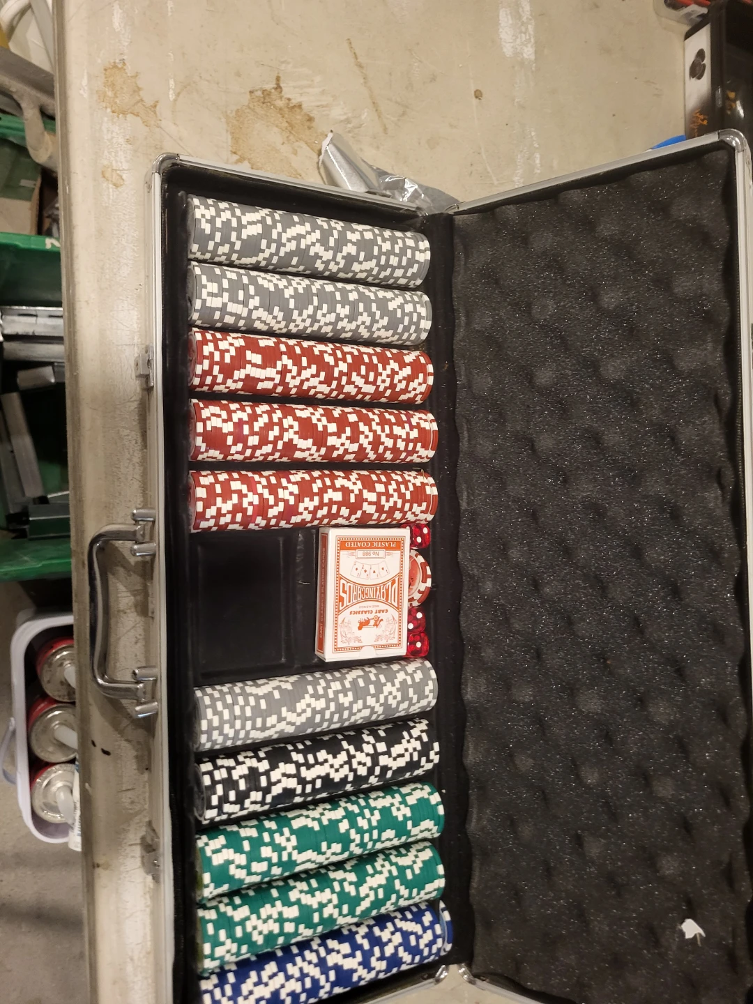 Poker Chip Set with Case and Playing Cards - photo 2