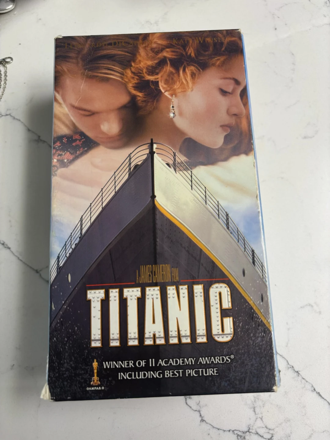 Titanic VHS - 11 Academy Awards Winner