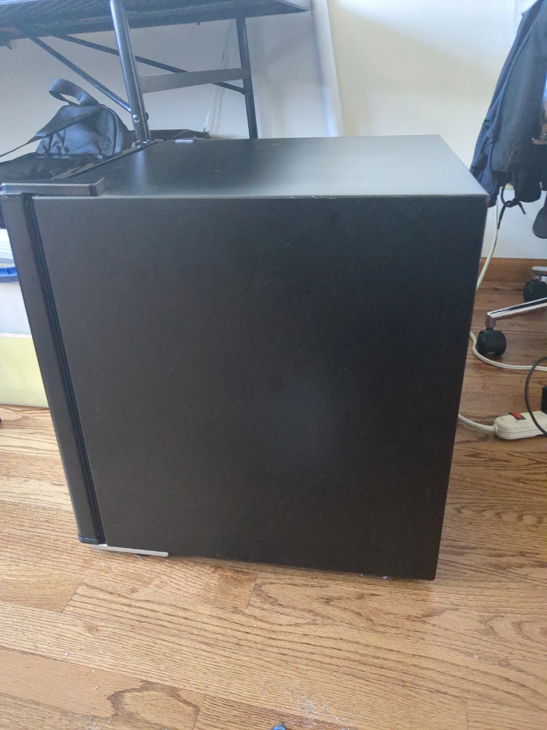 Black Frigidaire Mini Fridge - photo 3