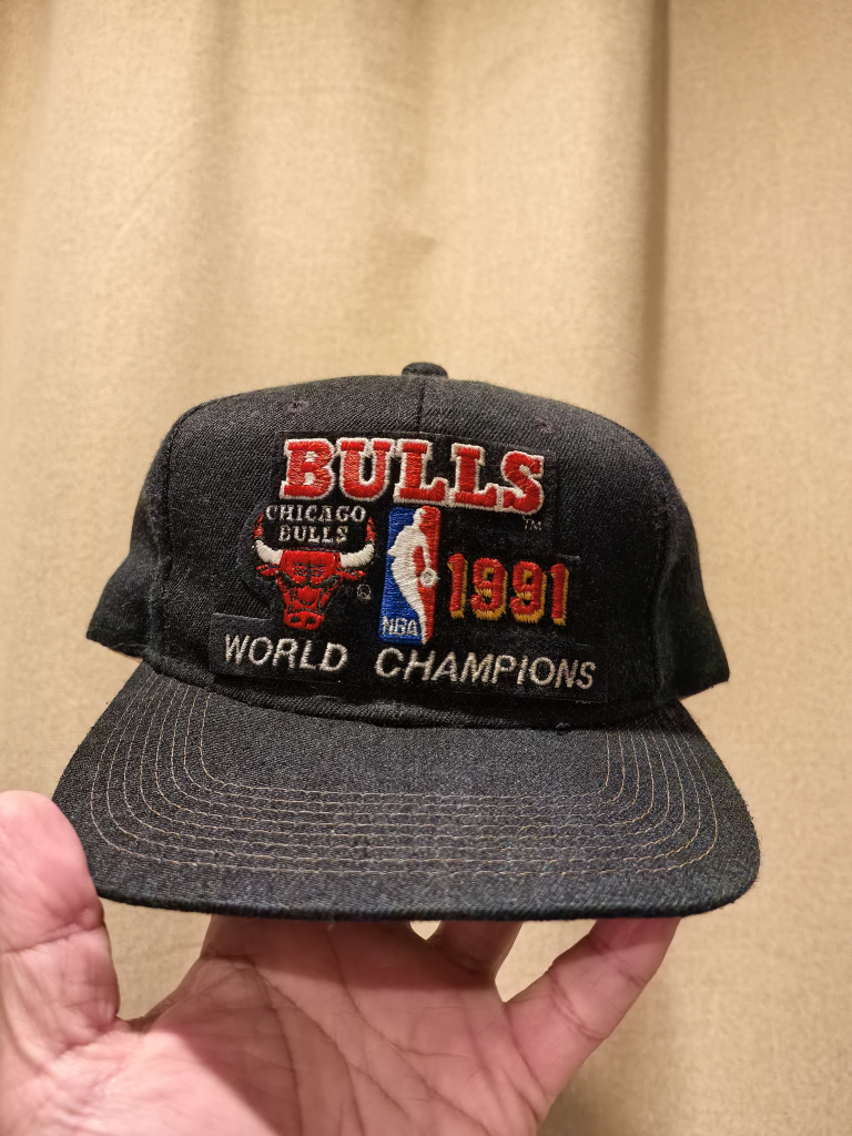 Chicago Bulls 1991 World Champions Snapback Hat