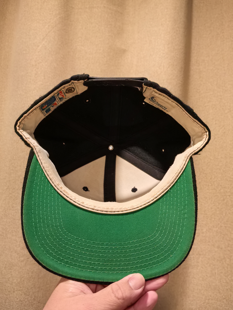 Chicago Bulls 1991 World Champions Snapback Hat - photo 3