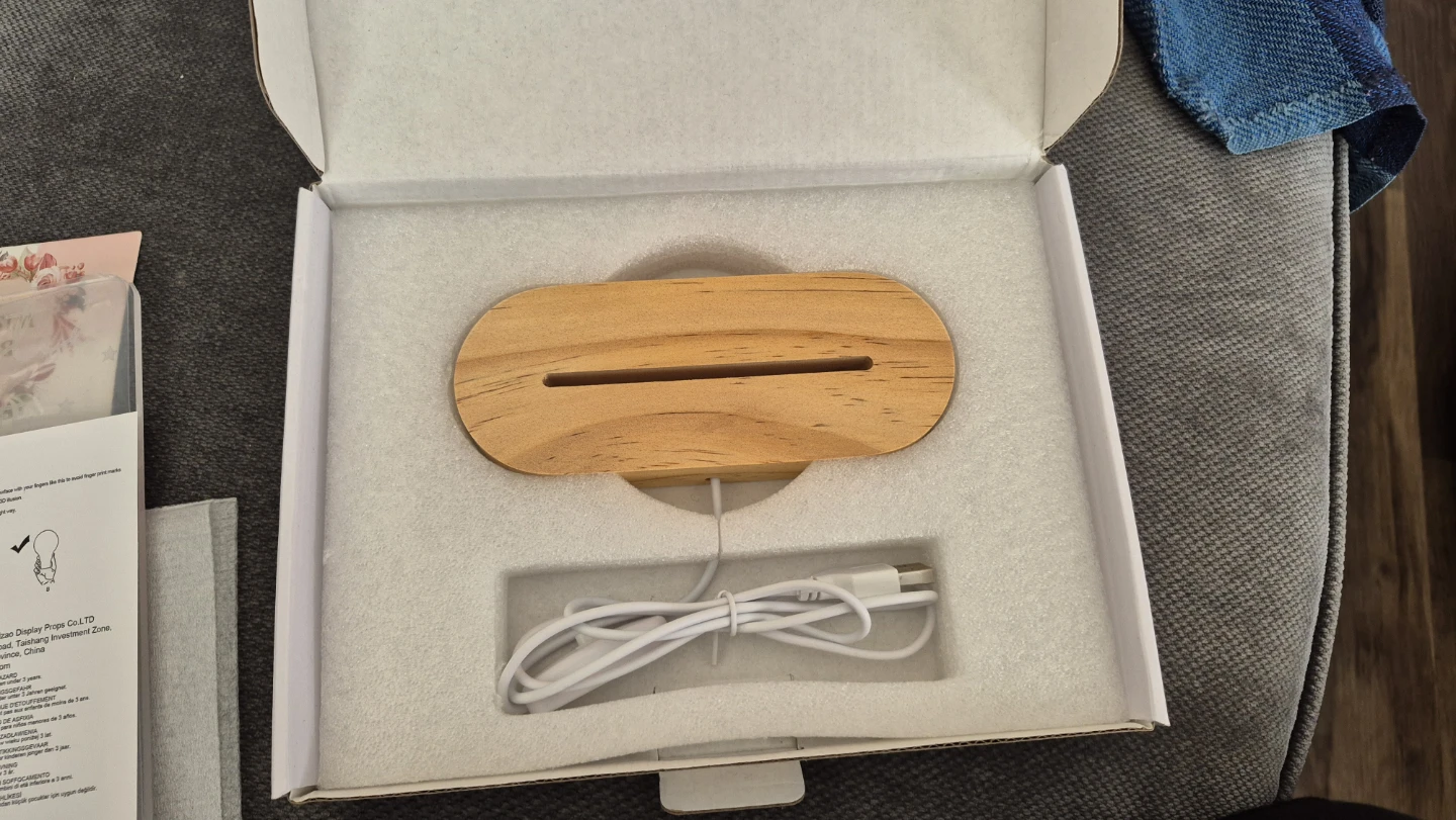 LED Light Lamp for Bestie with Wooden Base - photo 2