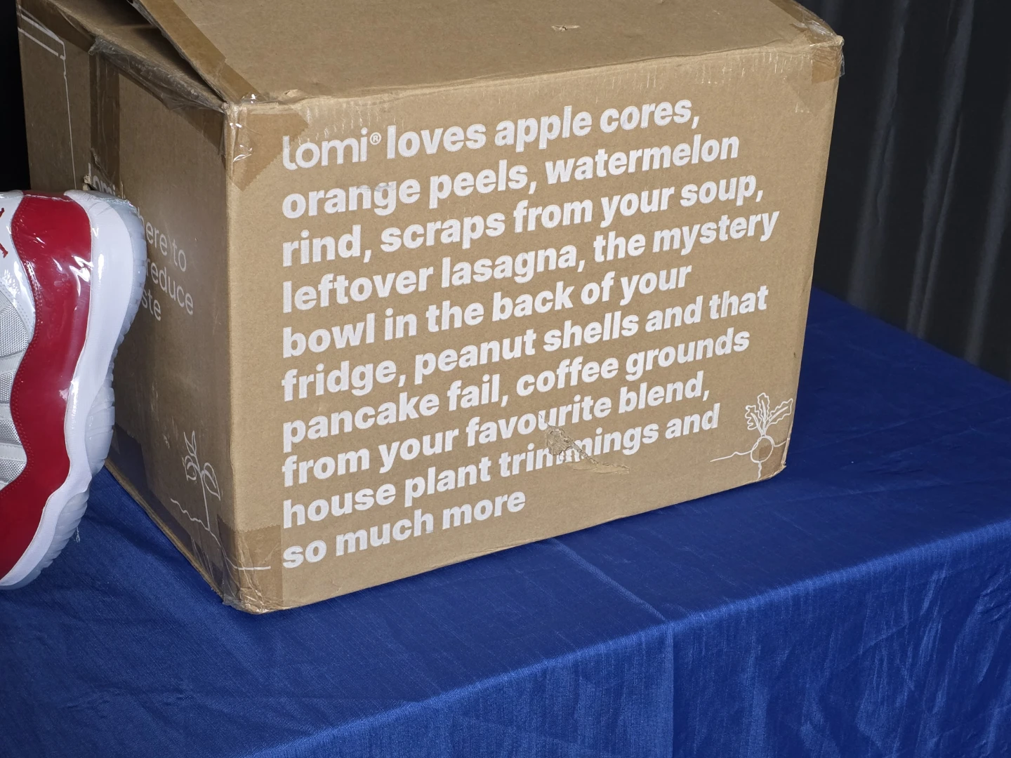 Lomi Composter Box