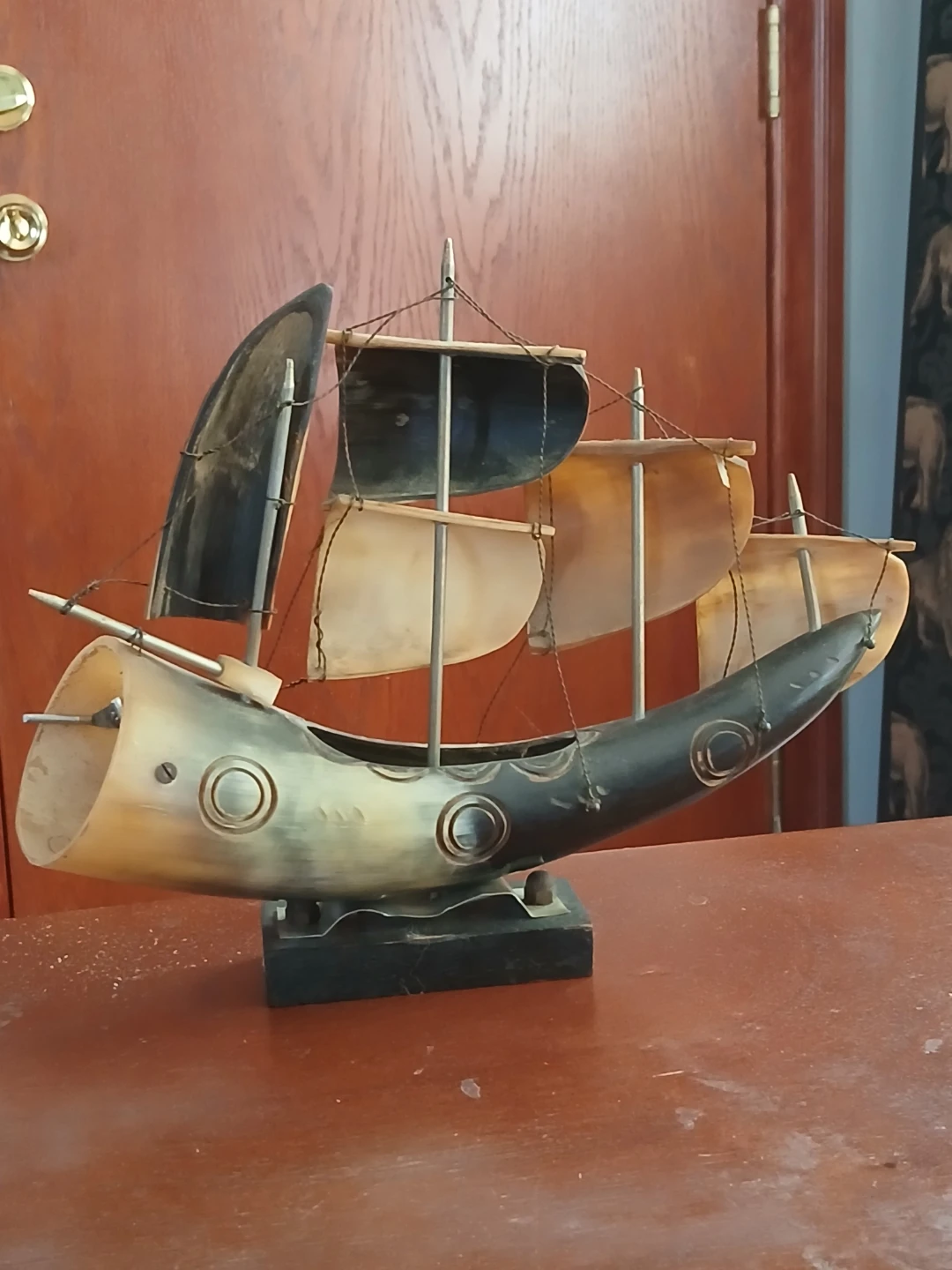 Decorative Horn Ship "GENOVA"