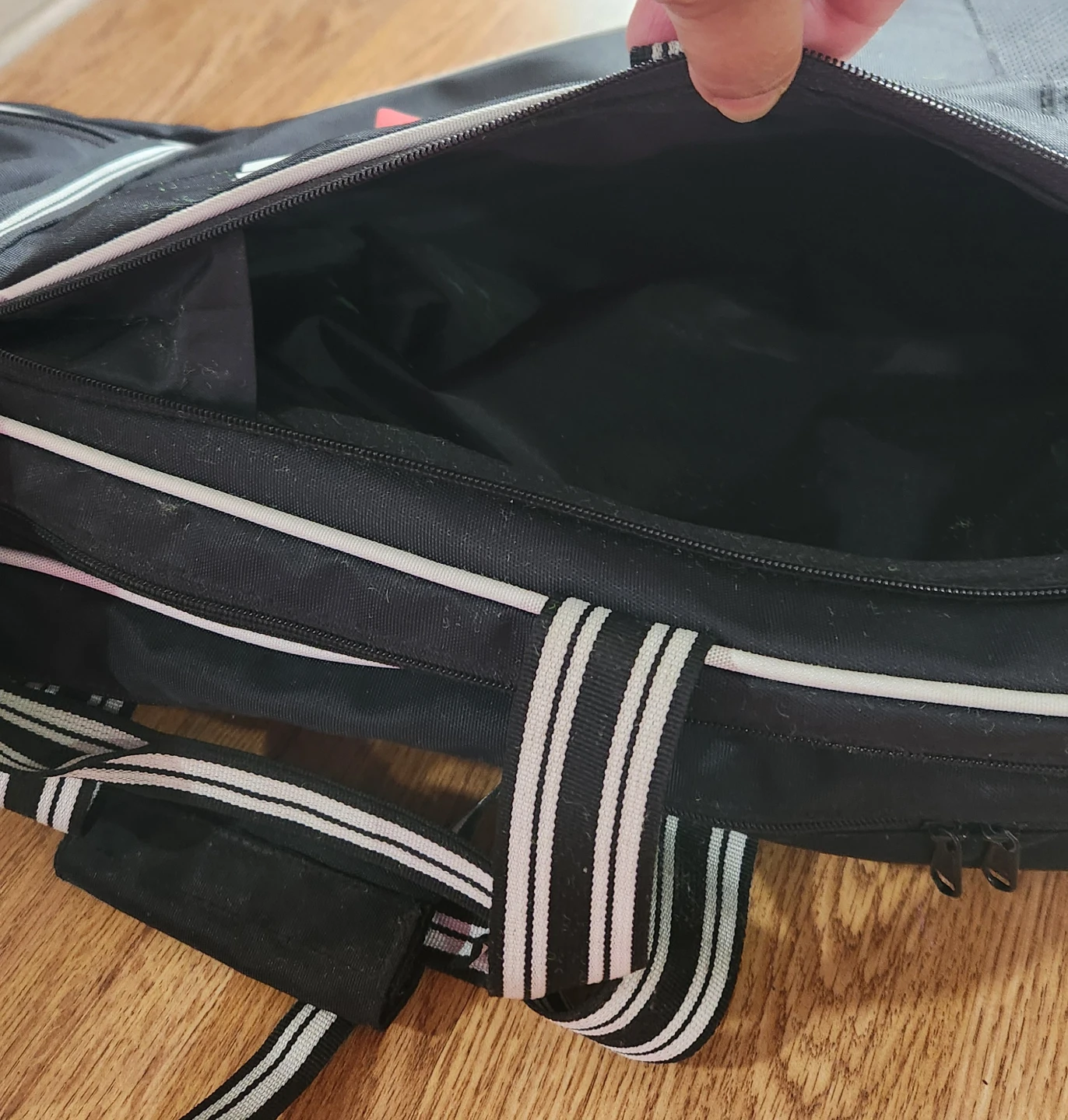 WHACKK Black Backpack for tennis racket - photo 4
