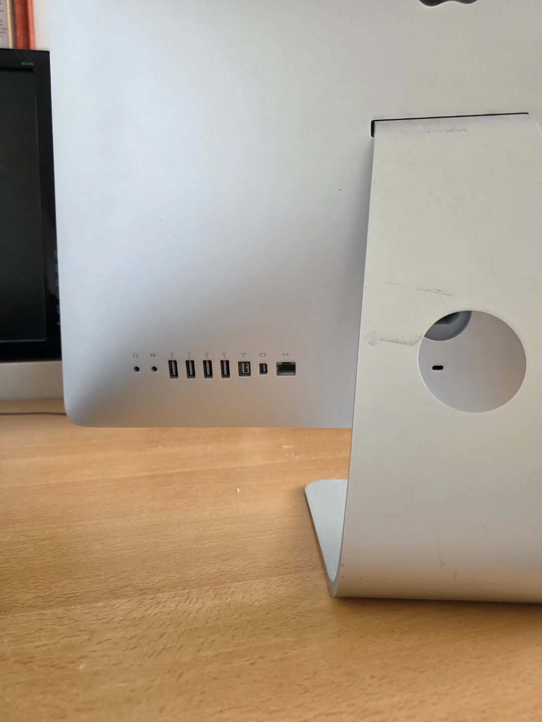 Apple iMac 27-inch All-in-One Computer - photo 4