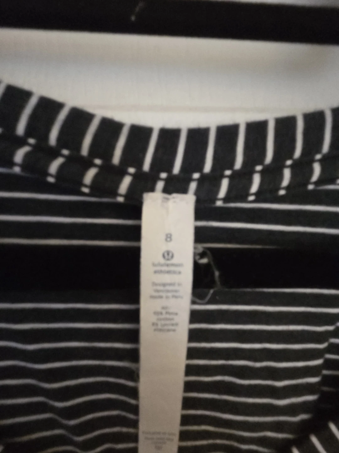 Lululemon V Neck Ts - photo 3