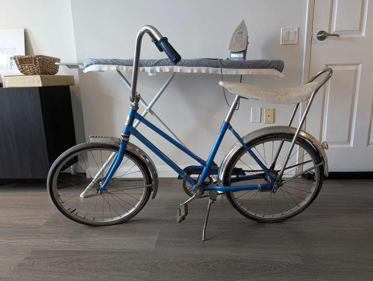 Vintage Super-Cycle Banana Seat Bike
