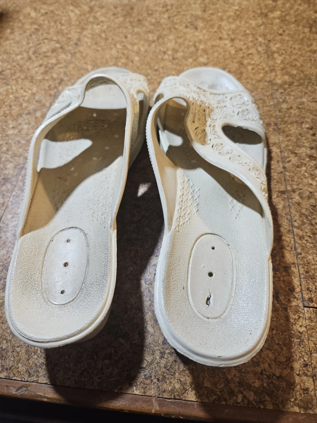 Cream Floral Slides - Size XL - photo 2