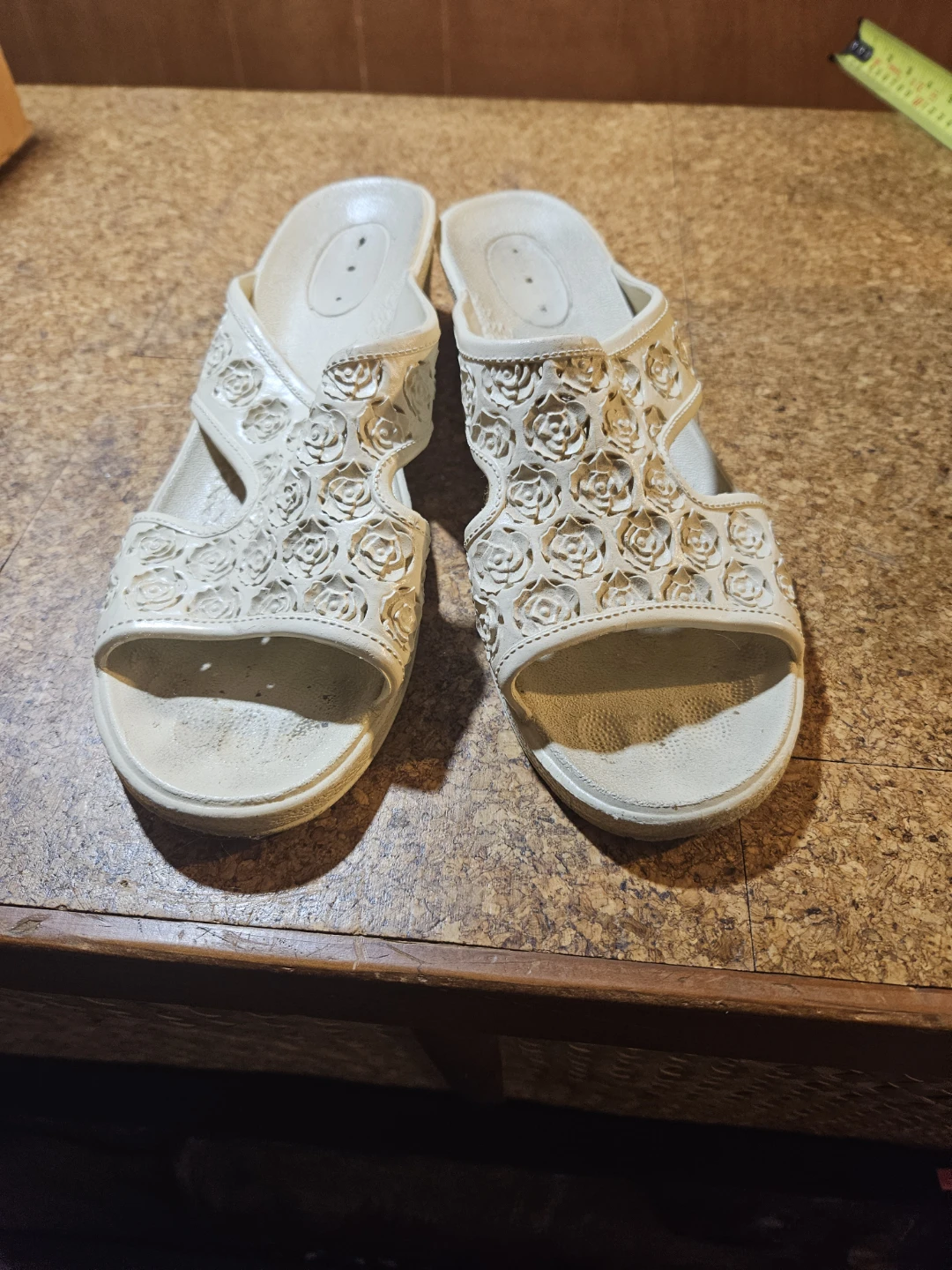 Cream Floral Slides - Size XL - photo 3