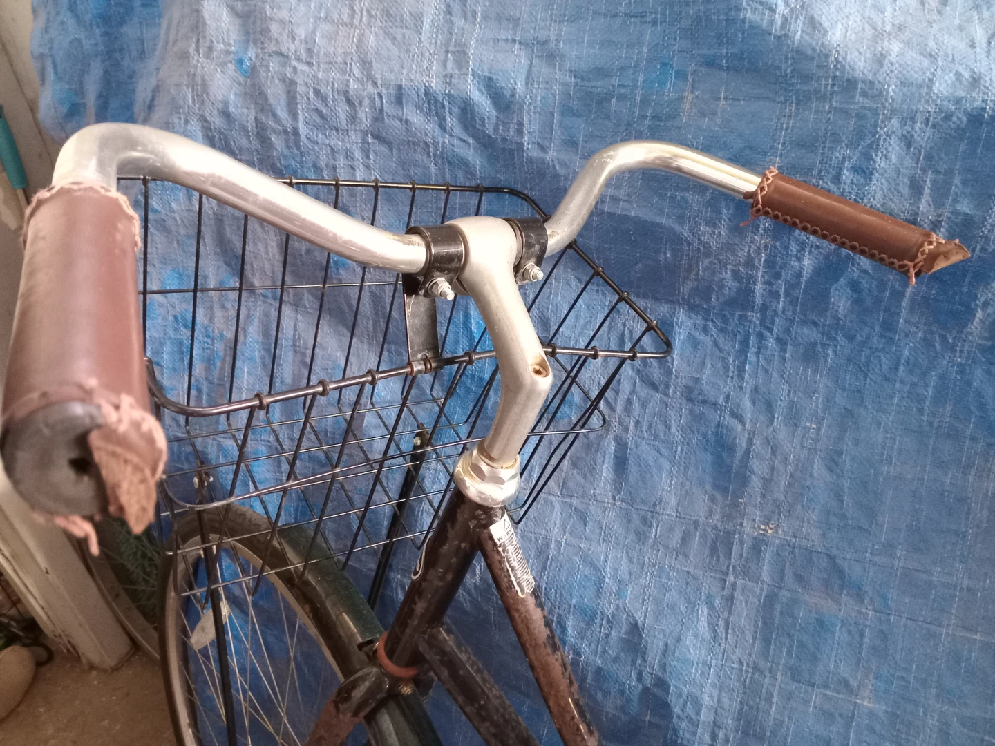 Linus City Cruiser Bike with Basket - photo 3