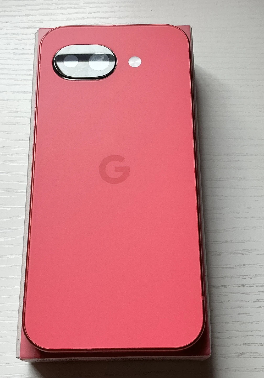 Google Pixel 10a - Berry- Unlocked - photo 4
