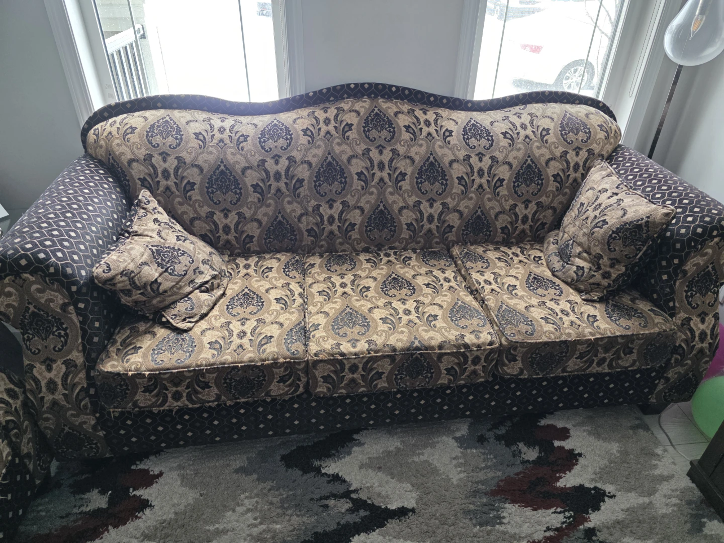 Damask Pattern Sofa with Accent Pillows - photo 2