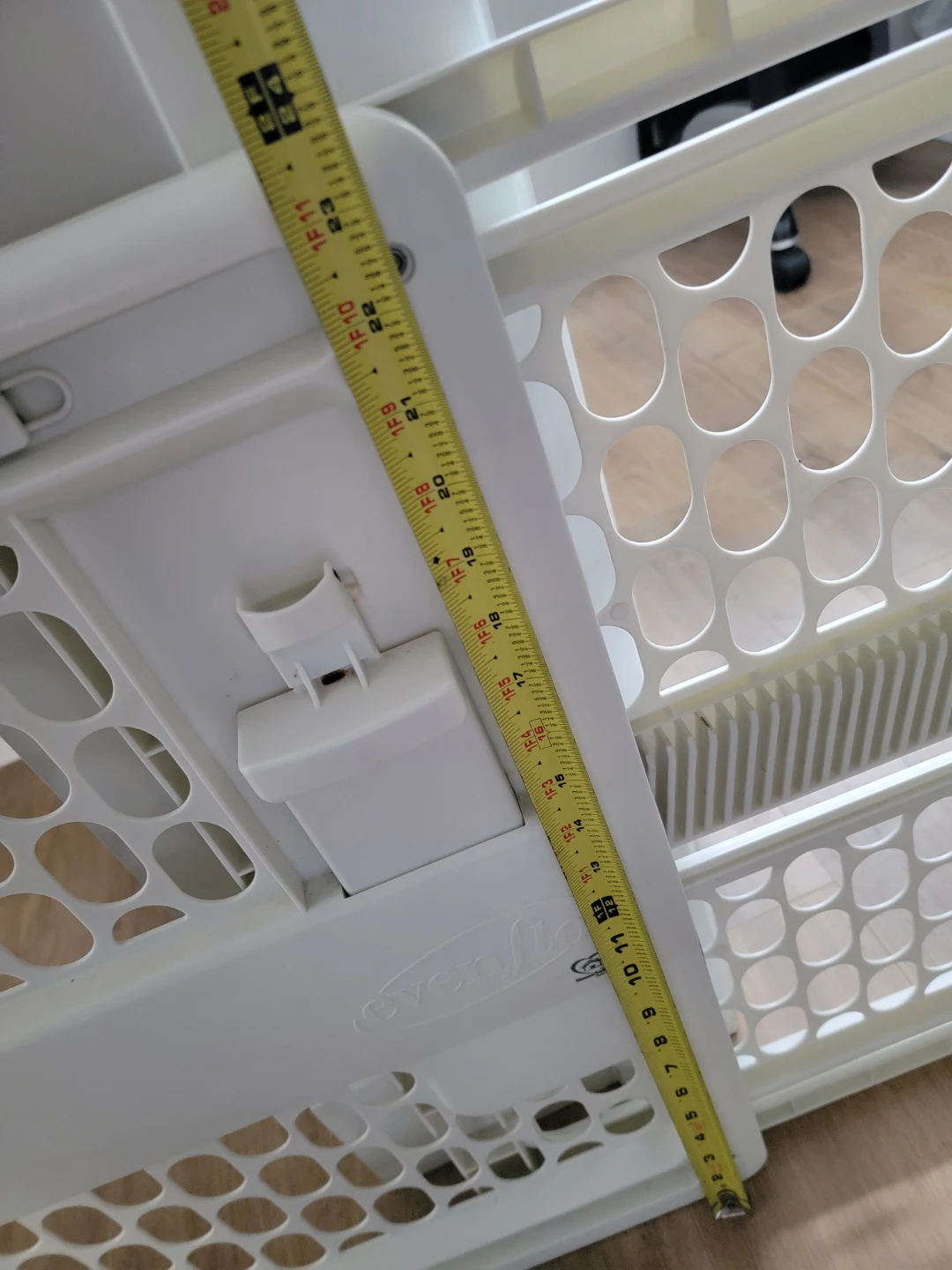 Evenflo Baby Gate - photo 3