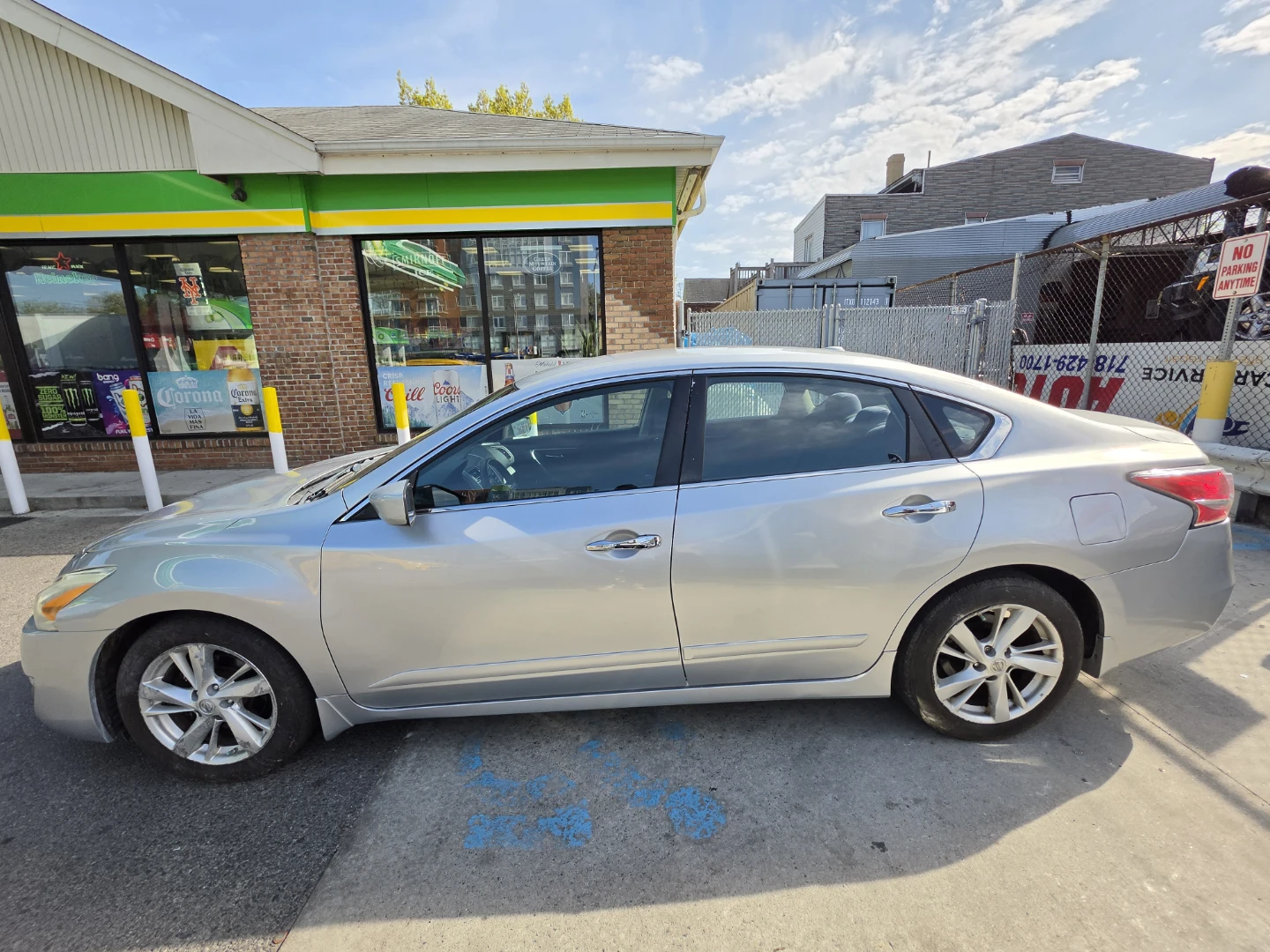 Silver Nissan Altima Sedan - photo 3