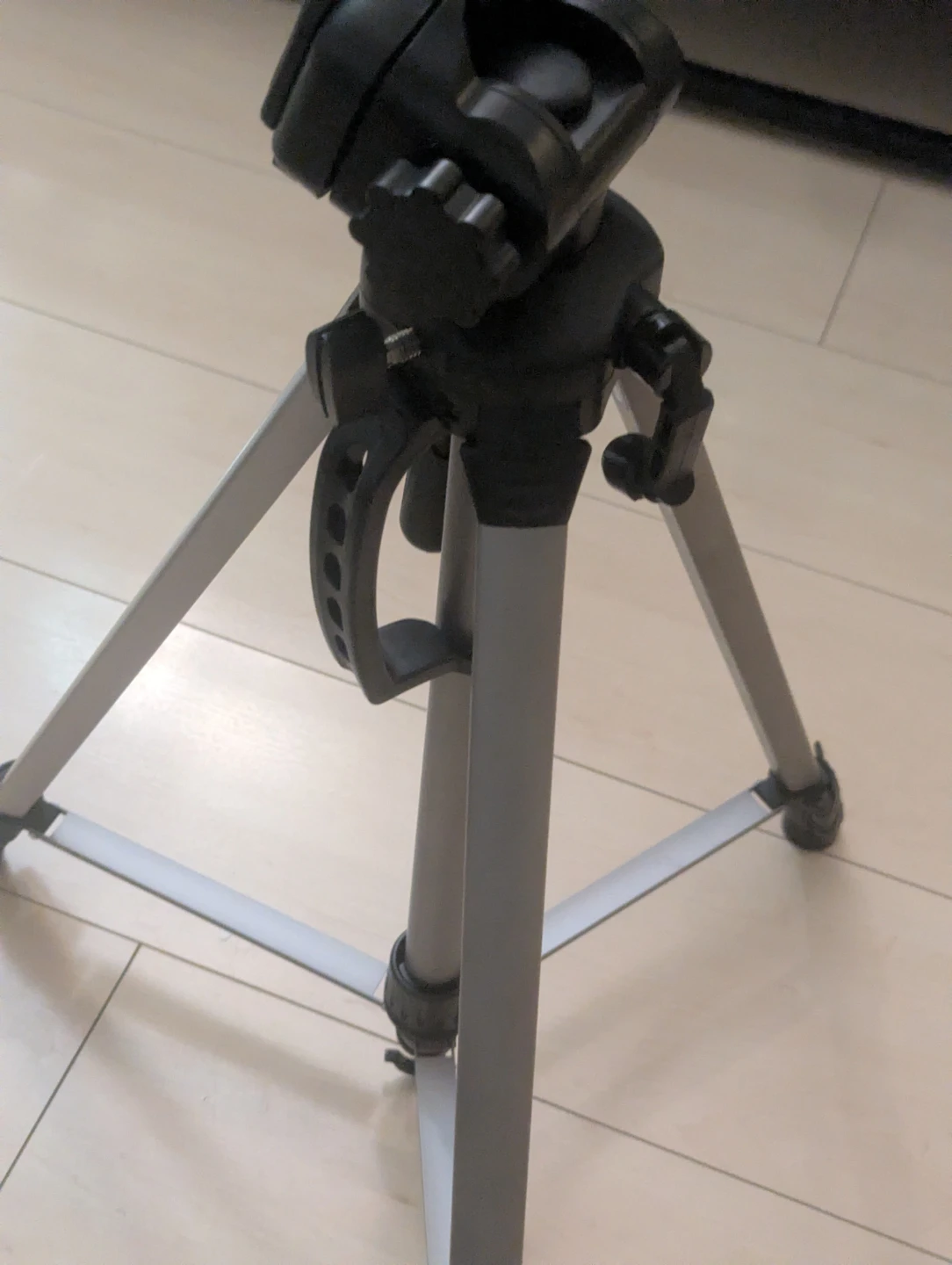 Kodak Gear Mid Size Tripod - photo 5