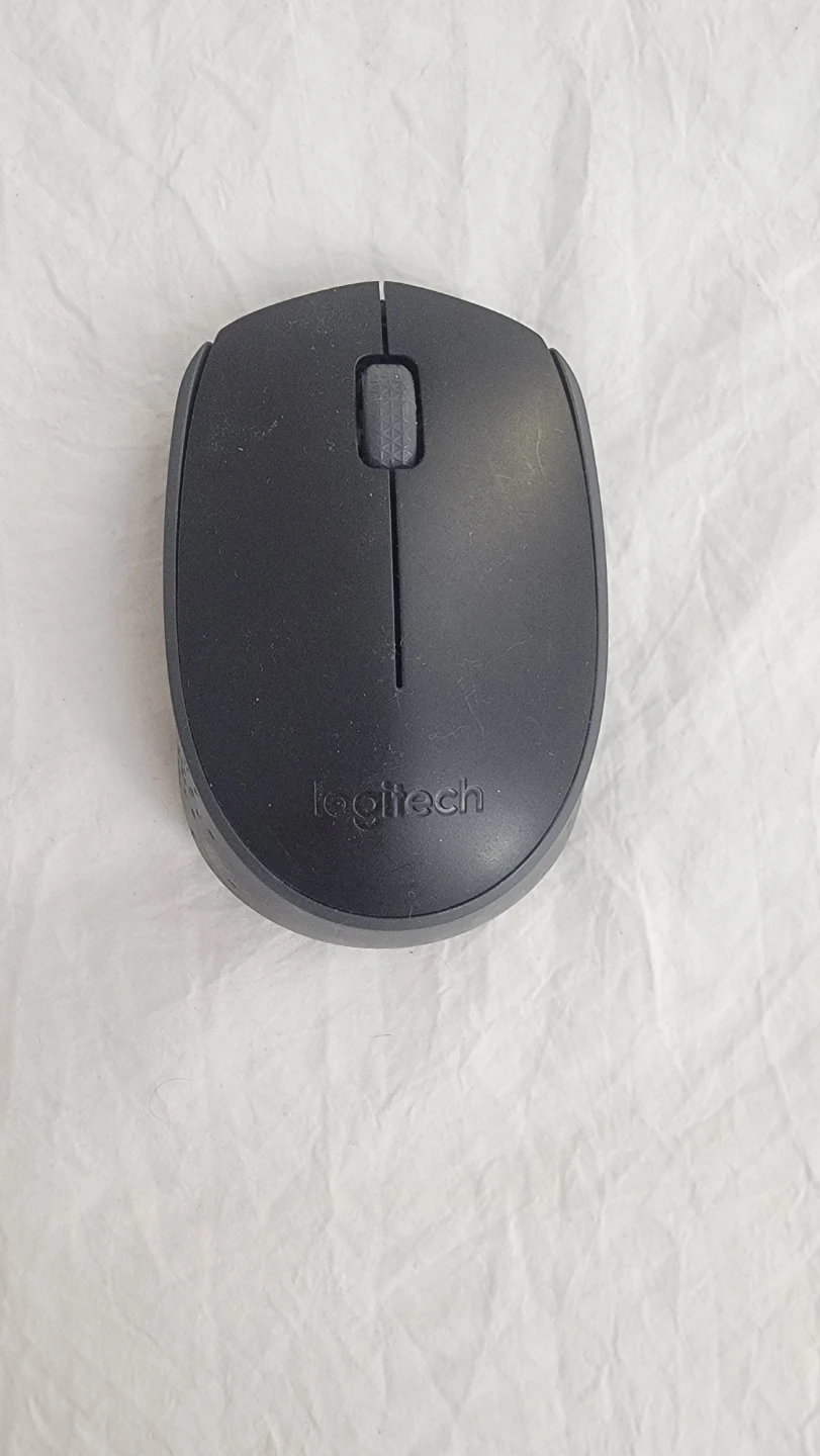 Logitech M770 Wireless Optical Mouse