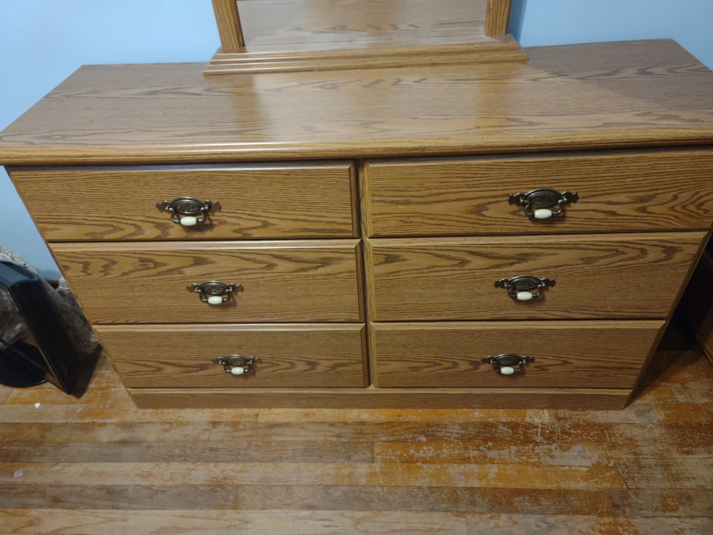 Dresser - photo 3