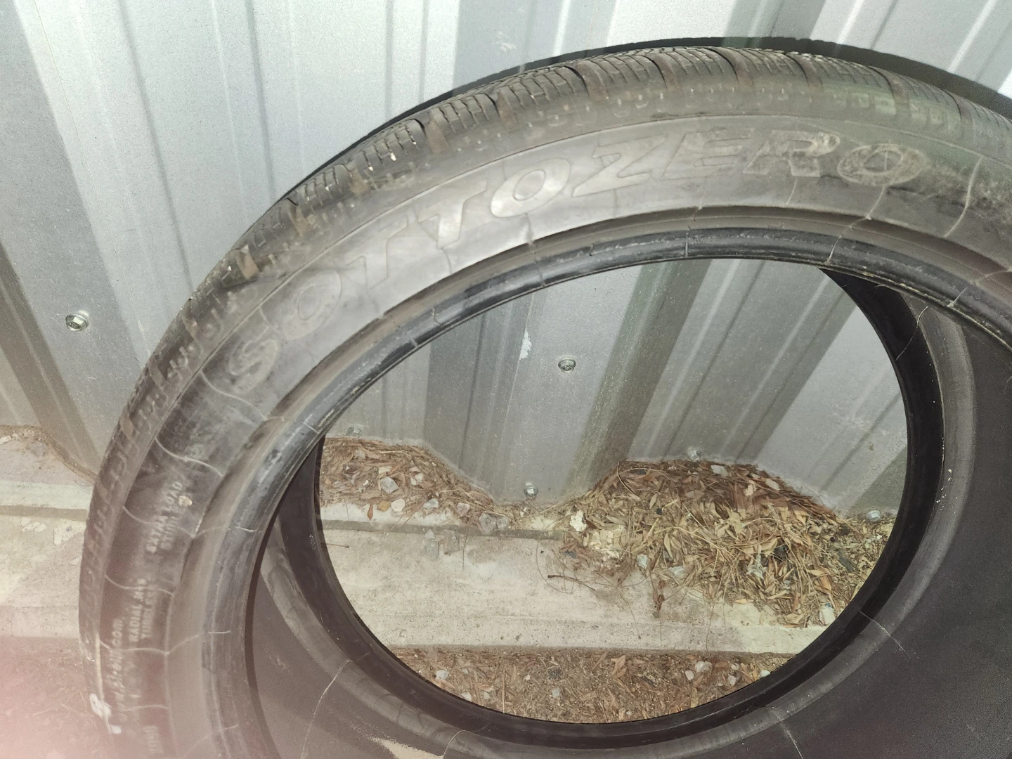 Pirelli Winter Sottozero Run Flat Tire 245/40R20 - photo 2