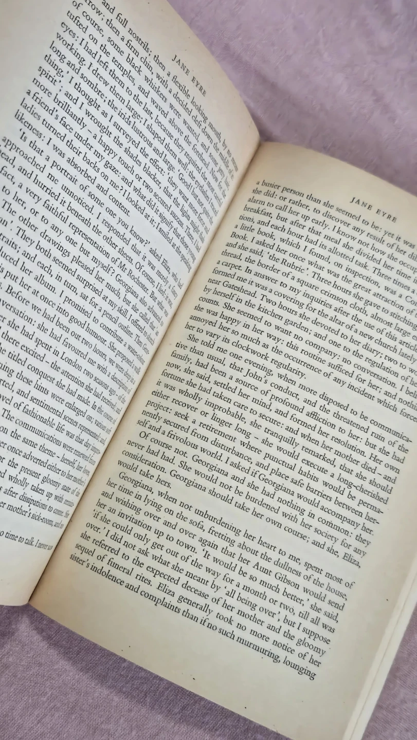 Jane Eyre by Charlotte Brontë - photo 3