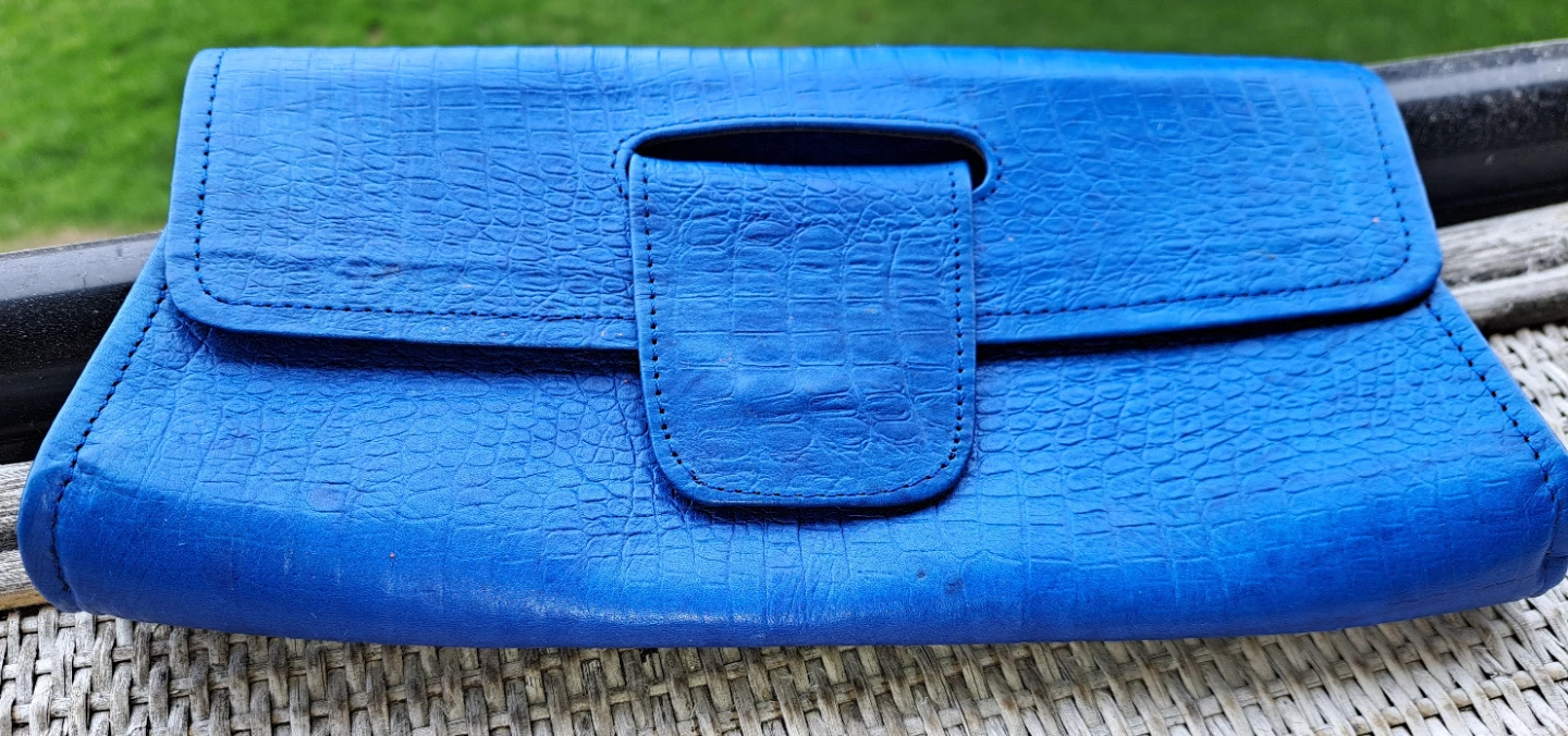 Leather Croc Clutch - photo 5