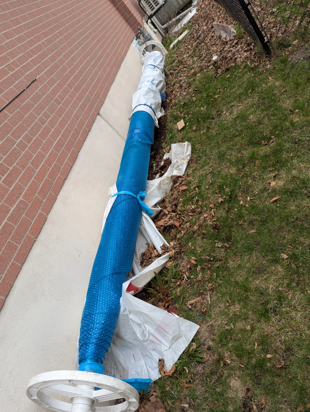 Solar pool heater cover