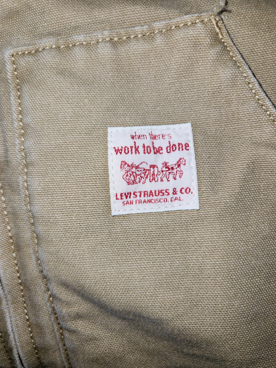 Levi Strauss & Co. Insulated Vest - photo 2