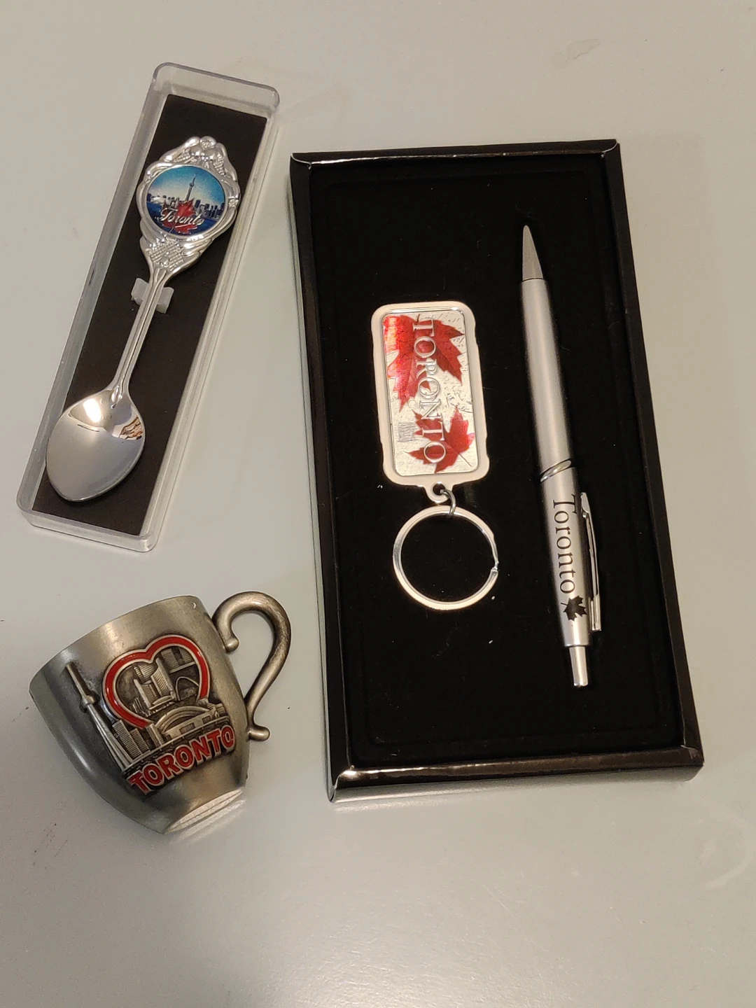 Toronto Souvenir Pen, Keychain, Spoon & Mug Set