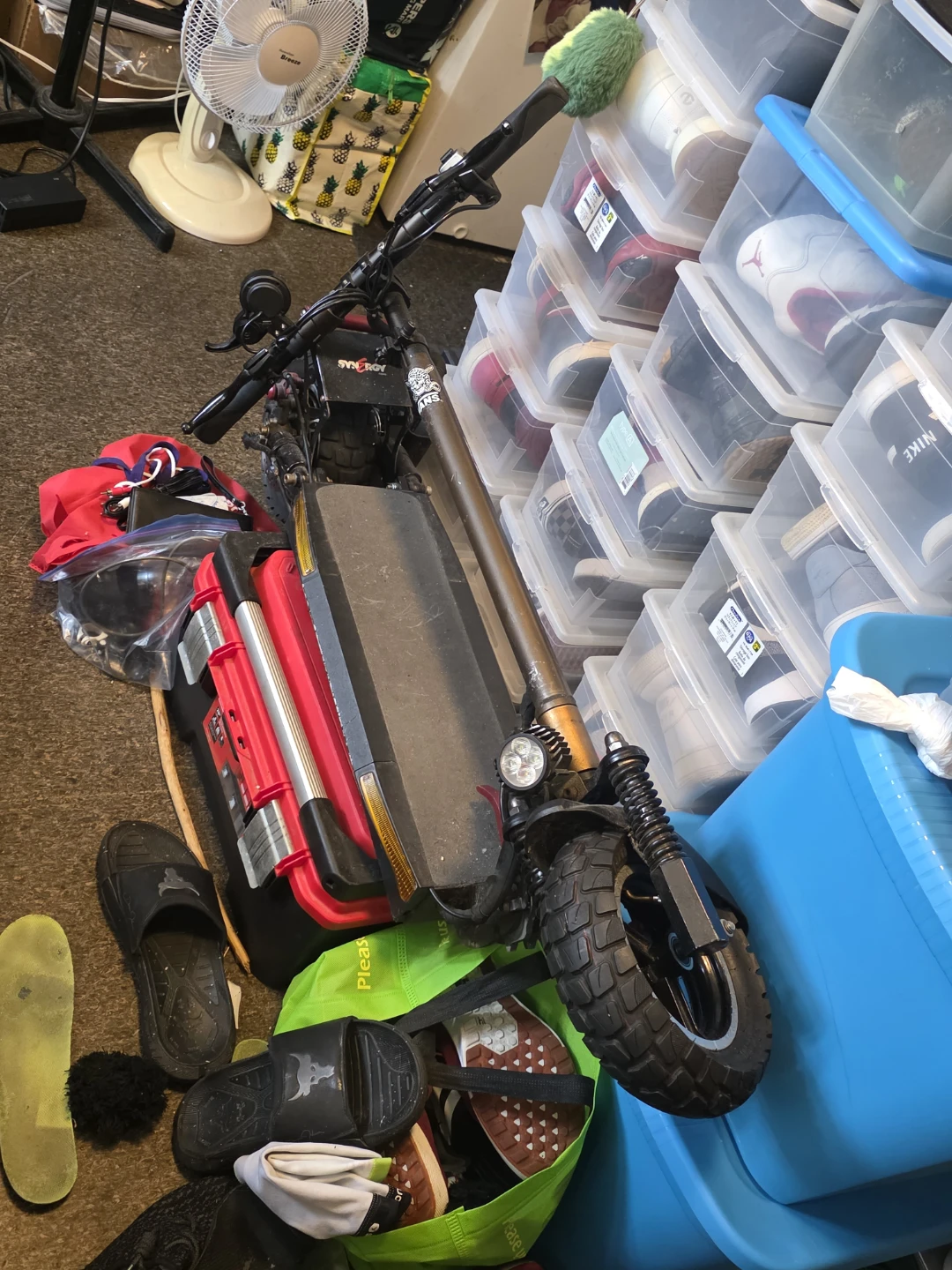SYNERGY Electric Scooter