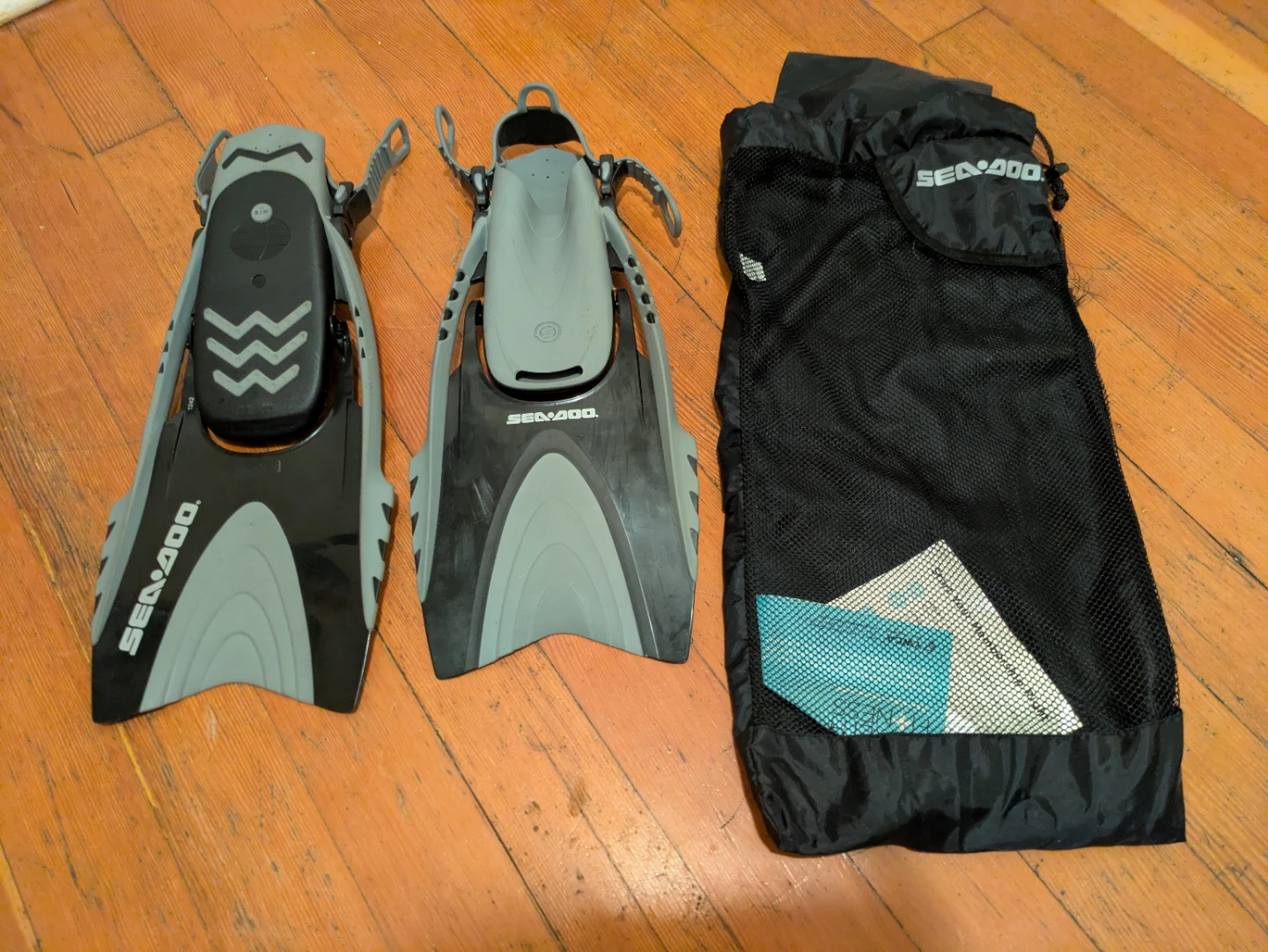 Sea-Doo Snorkel Fins with Mesh Bag (Size S/M)