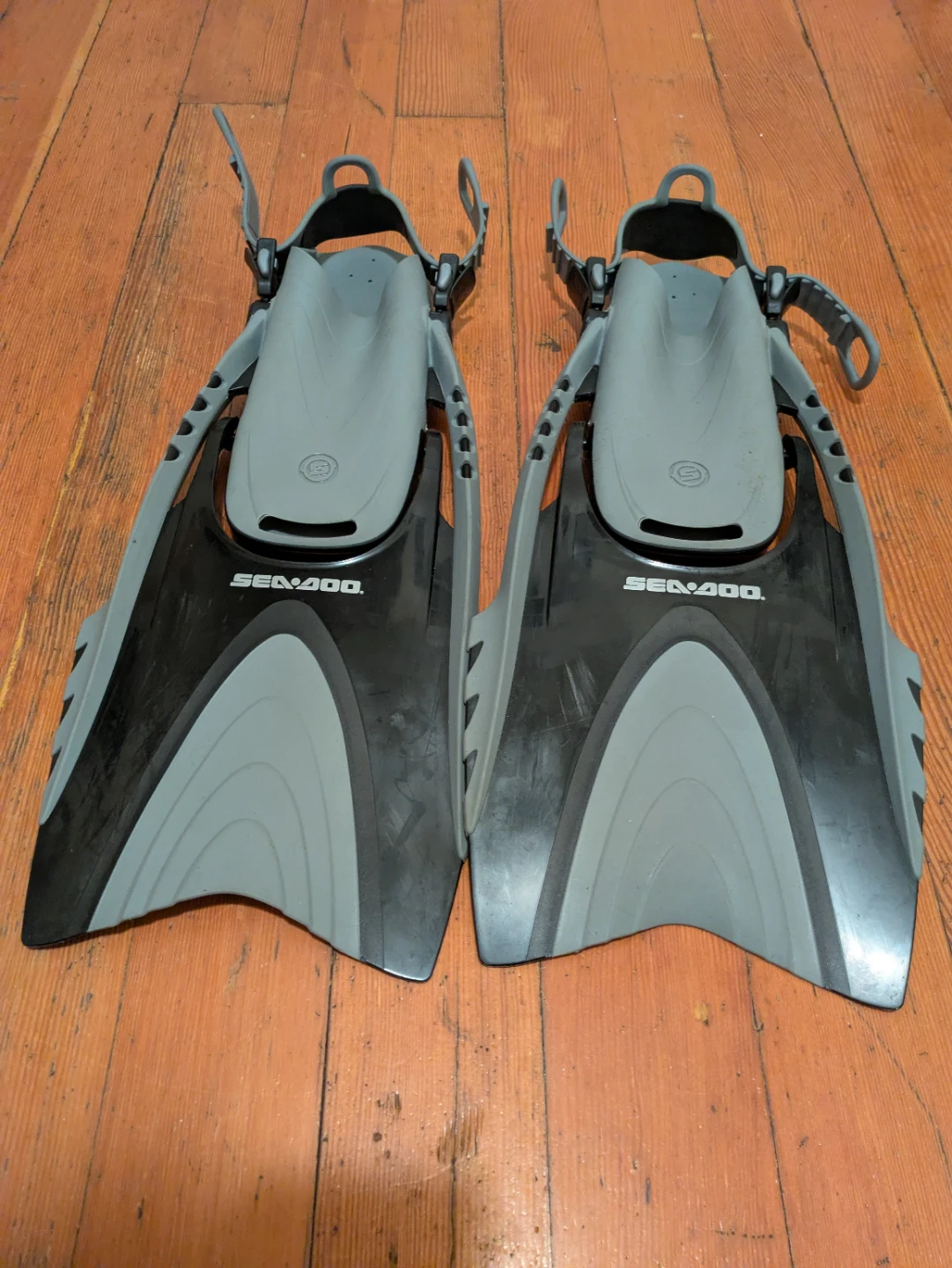 Sea-Doo Snorkel Fins with Mesh Bag (Size S/M) - photo 2
