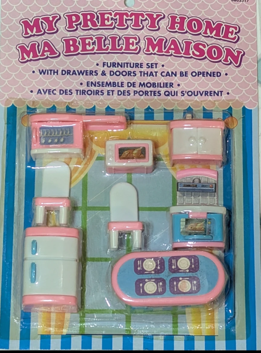 Vintage Doll Furniture - BNIB) - photo 4
