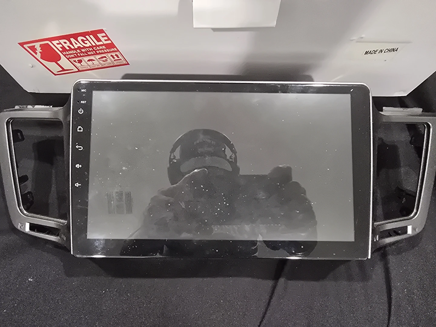 Radio replacement for 2014 Toyota Rav 4