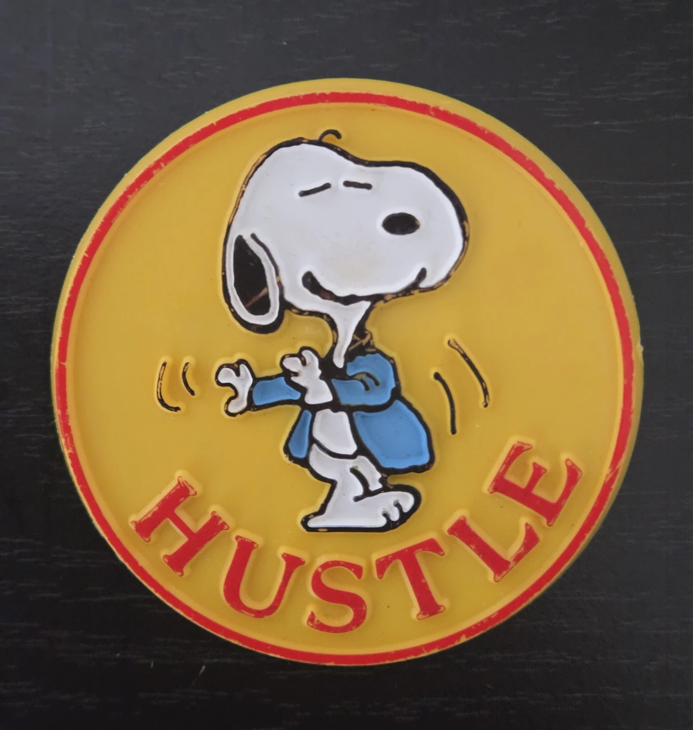 8 Vintage 1958 Snoopy/Peanuts Plastic Butterfly Buttons - photo 3