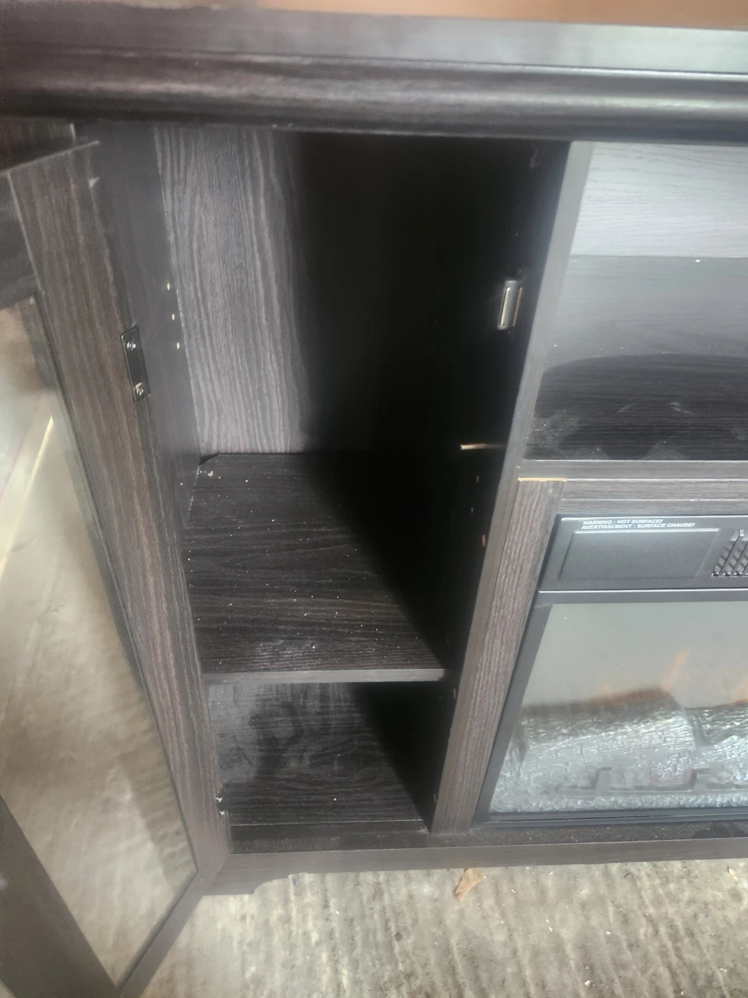 Fire place with cabinet - photo 5