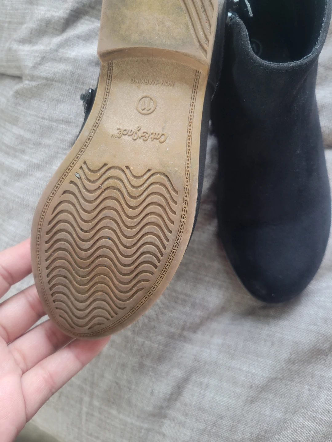 Cat & Jack Black Suede Ankle Boots Size 11 - photo 3