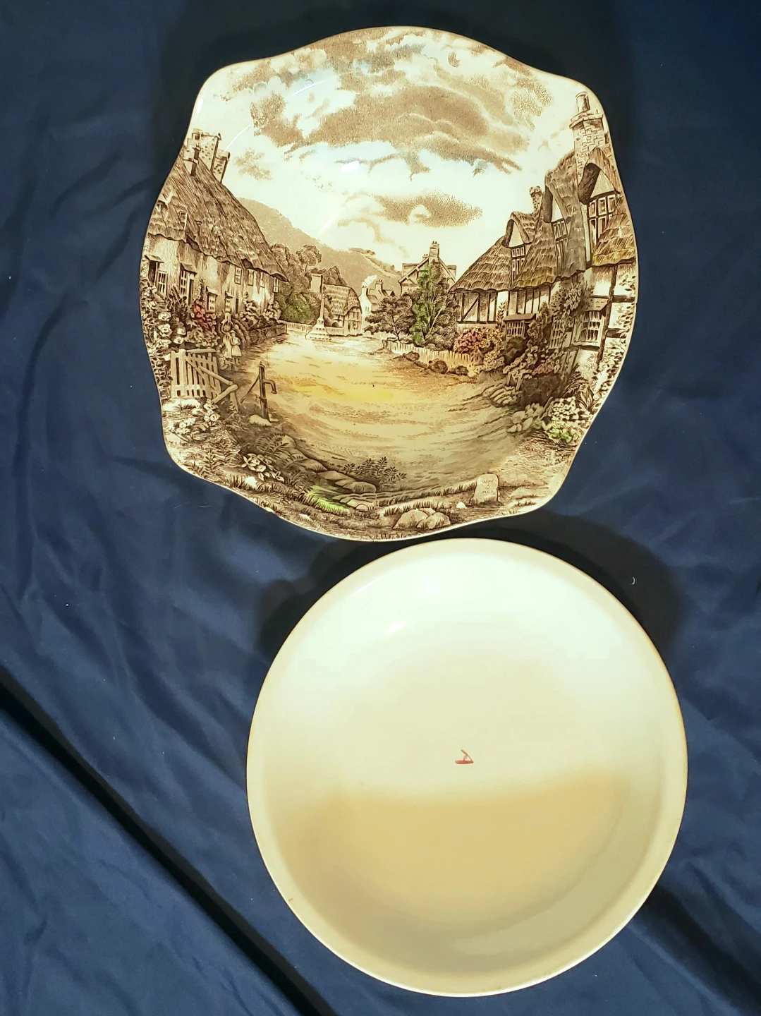 Olde English Country Side 9 Piece Dining Ware Set - photo 5