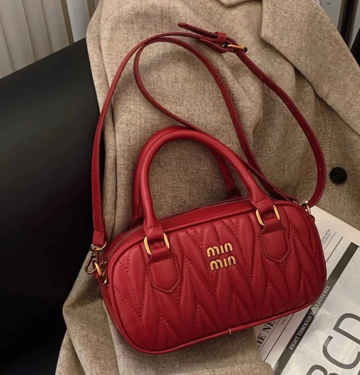 1 Left Luxury Sling Crossbody Bag for Women – Brand New - photo 3