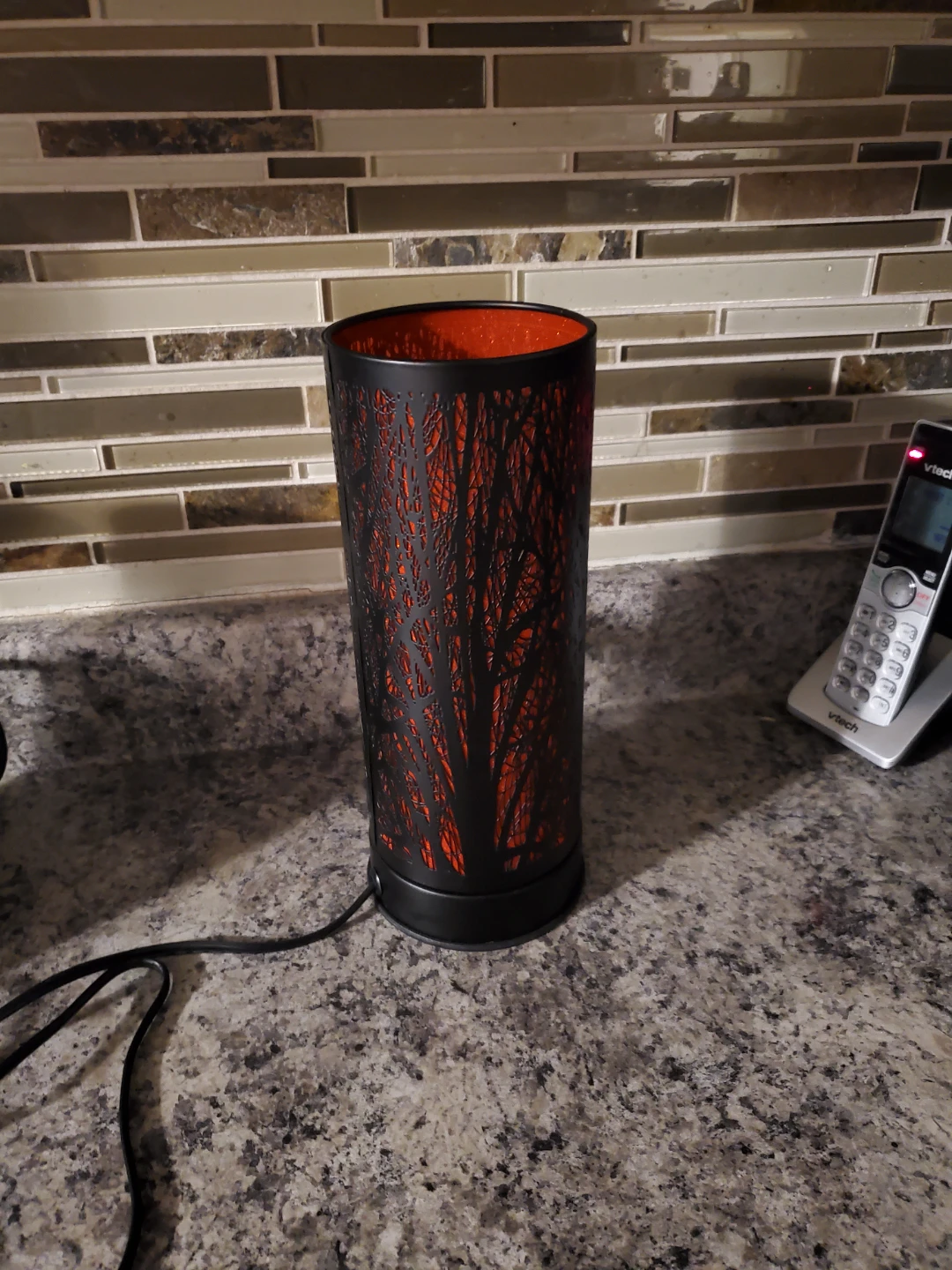 Decorative Tree Silhouette Table Lamp - photo 2