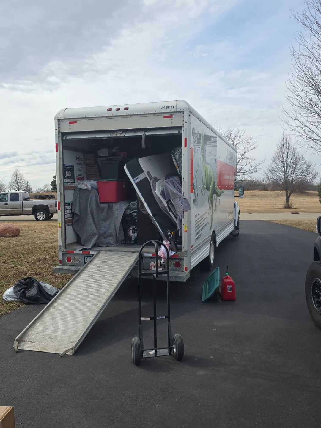 Moving and Hauling - photo 3