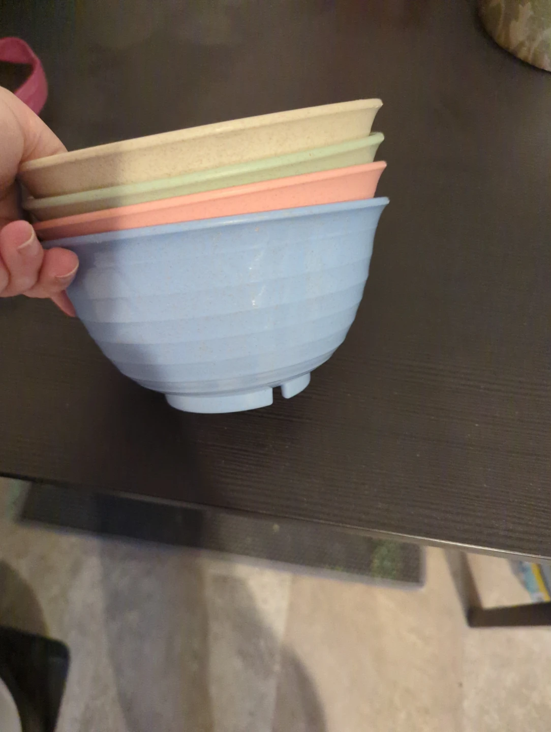 Set of 4 Plastic Bowls 366 oz ramen style