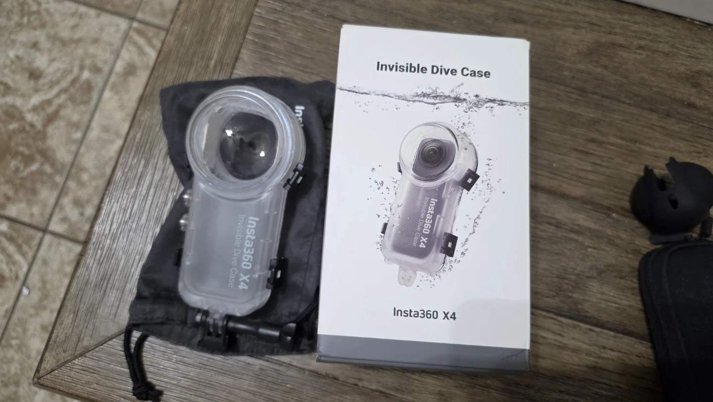Insta360 X4 Action Camera Bundle with Accessories - photo 2