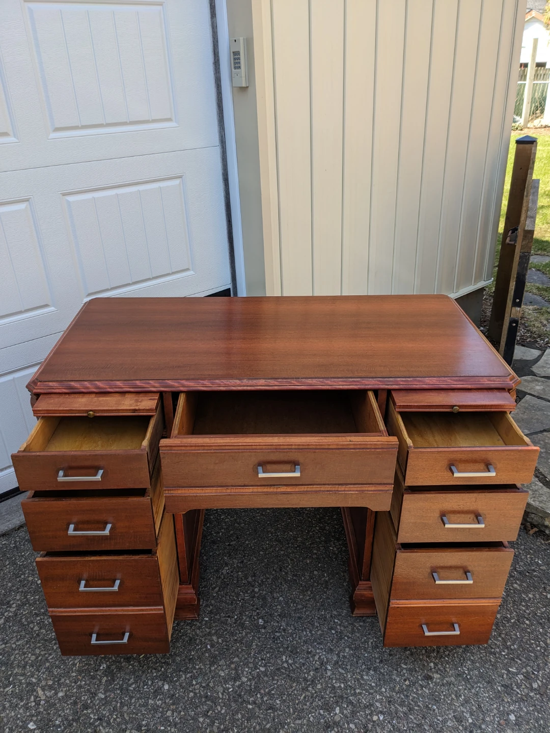 Knechtel Double Pedestal Desk in Solid Wood - photo 5
