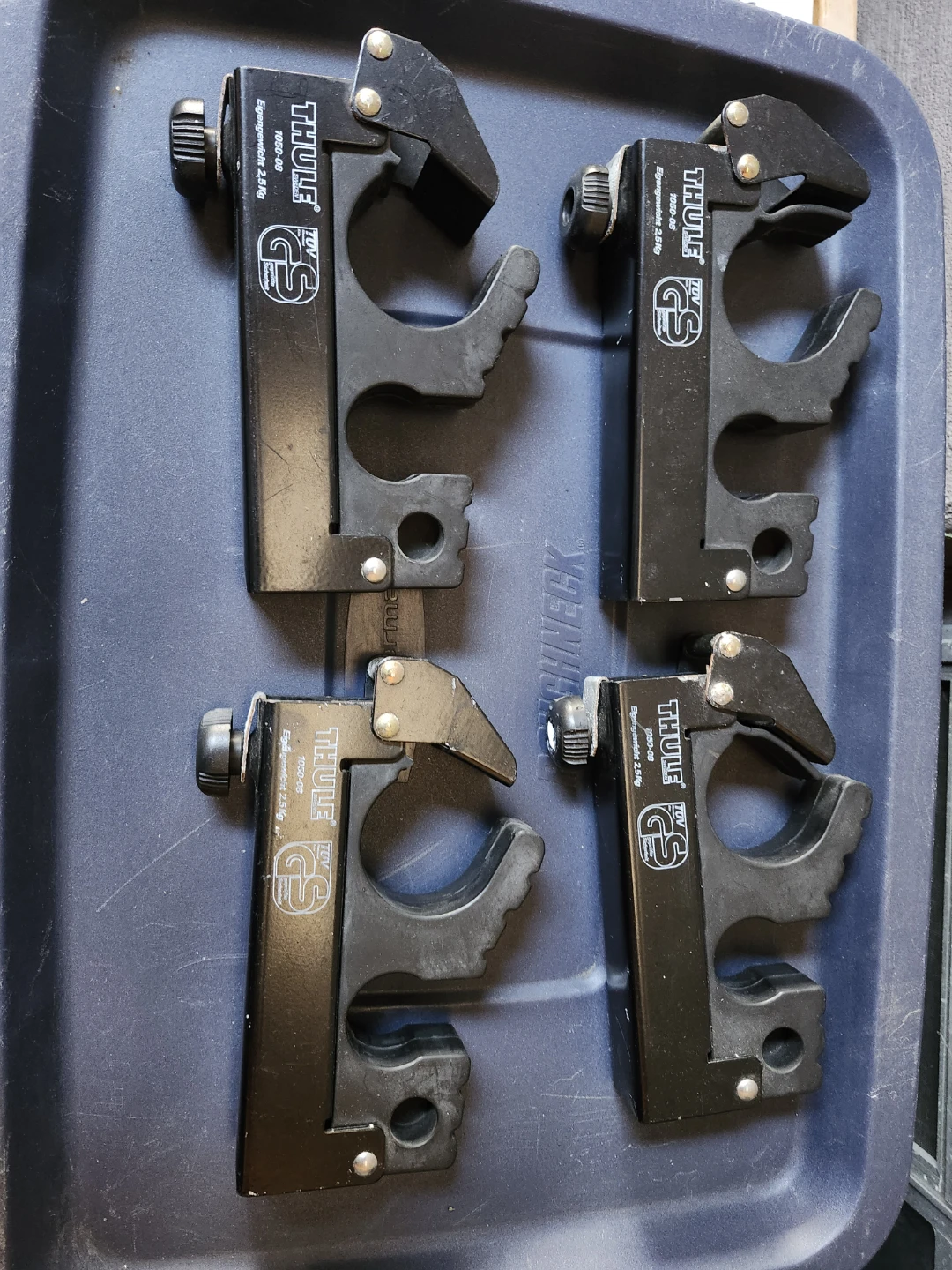 Thule 1050-08 Kayak/Canoe Canoe Rack Mount Holders (Set of 4) - photo 2