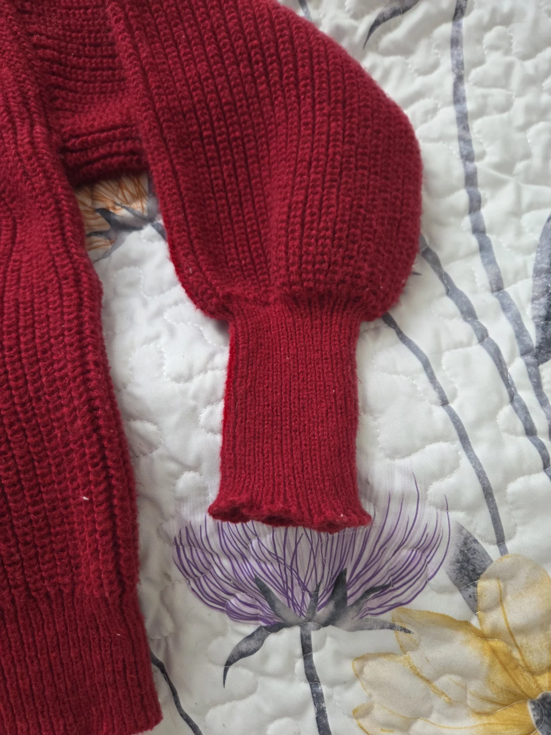UpTo4/26 - Red Knit Oversized Sweater with Balloon Sleeves XS-M - photo 4