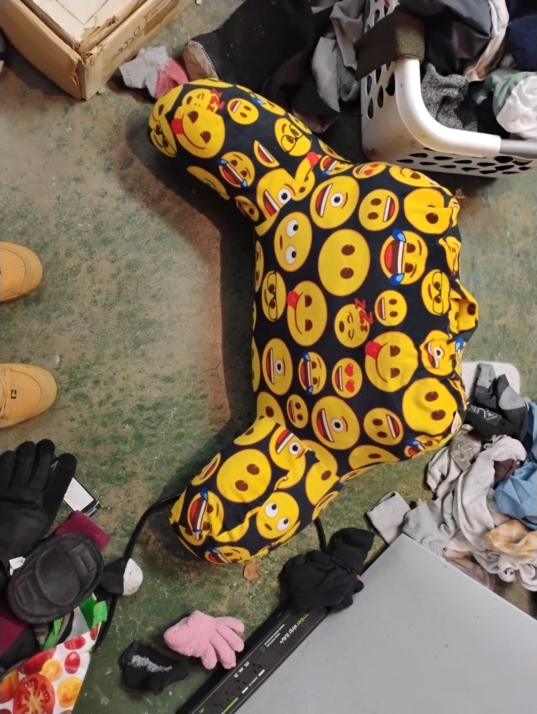 Emoji pillow thing