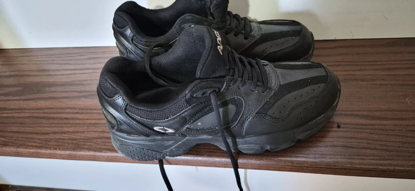 APEX Black Leather Upper Shoes - US 9.5