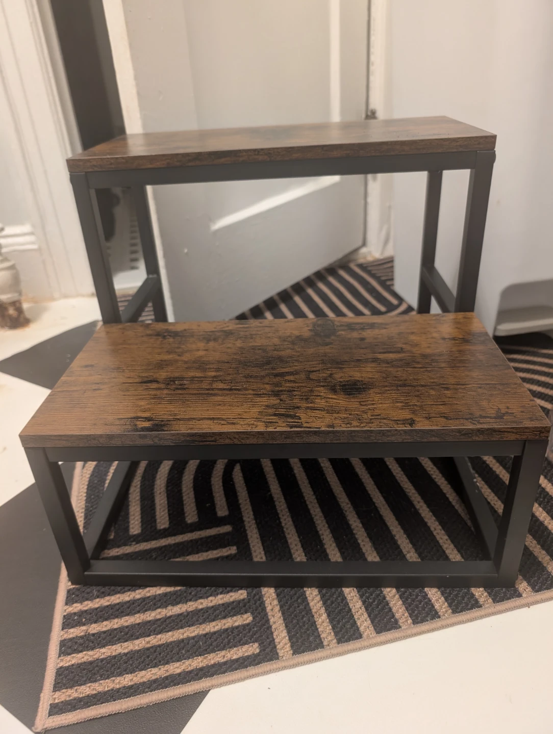 2-Tier Step Stool - photo 2